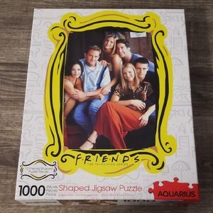Friends 1000 Piece Jigsaw Puzzle
